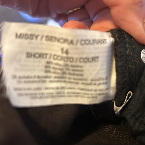 Gloria Vanderbilt Amanda Brown Straight Leg Jeans Size 14S / 14 Short Inseam - Picture 4 of 5